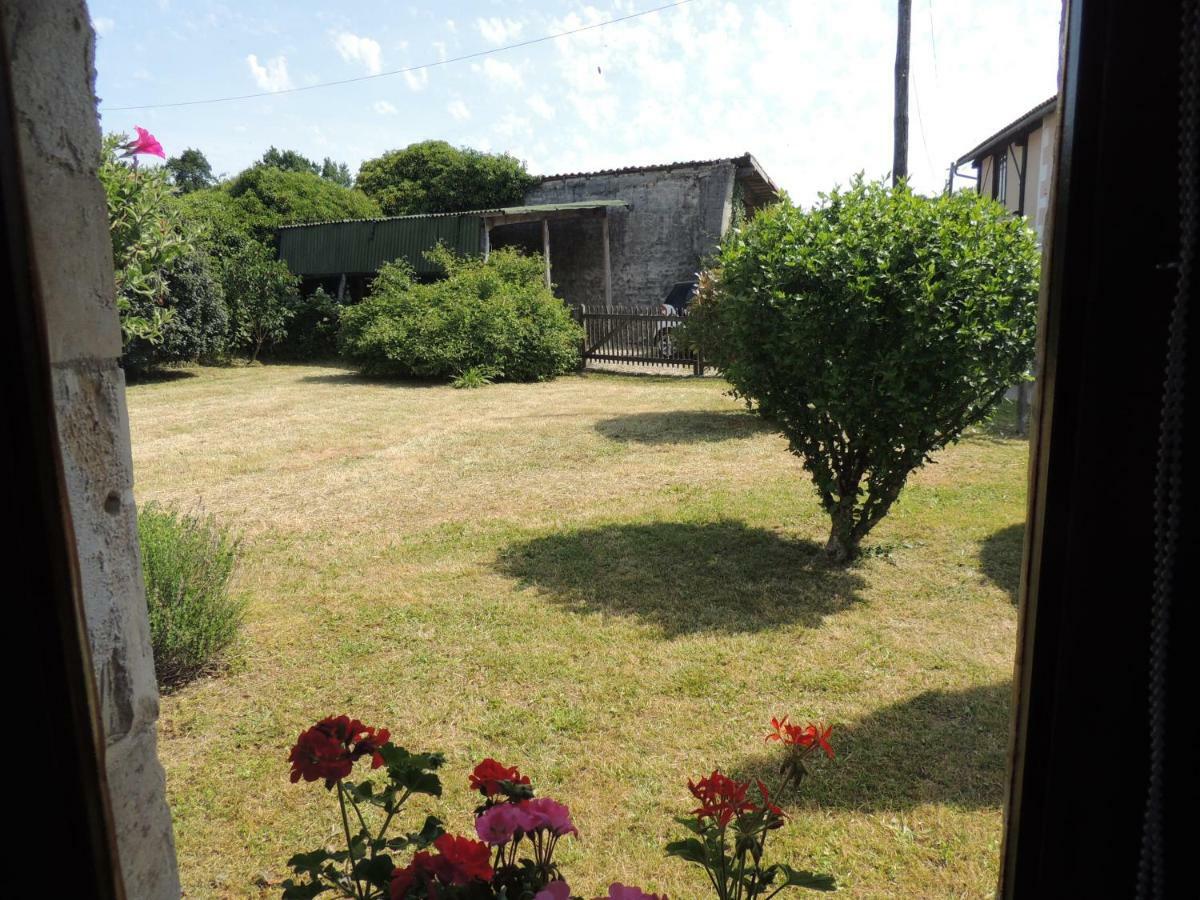 Chocolate Box Cottage Parzac Extérieur photo